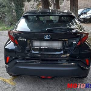 Toyota C-HR Hybrid POVOLJNO