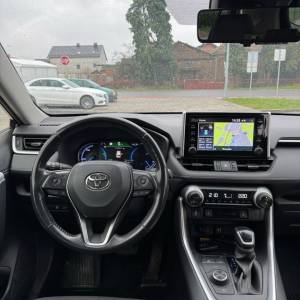 Toyota RAV 4 2,5 benzin-hibrid 4×4, 99,000km