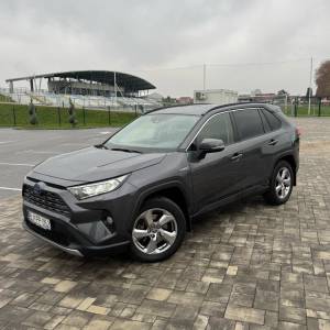 Toyota RAV 4 2,5 benzin-hibrid 4×4, 99,000km