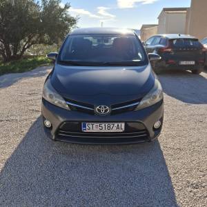 Toyota Verso 1.6 D4D 2014g. 7 sjedala