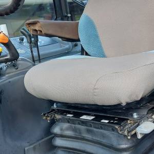 Traktor New Holand TM 155