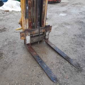 traktorski viljuškar