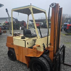 Viličar indos dizel