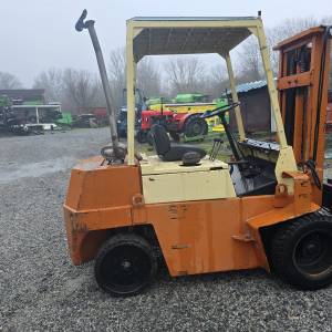 Viličar indos dizel