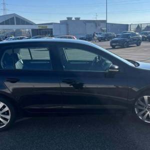 VW golf 6  1.6 tdi super stanje