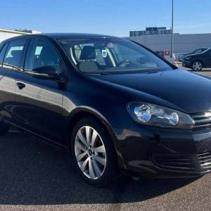 VW golf 6  1.6 tdi super stanje