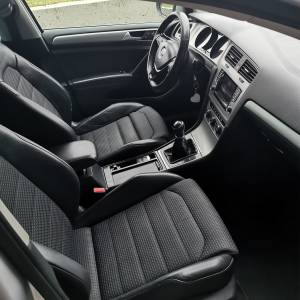 VW GOLF 7 VARIANT VII 1.6 TDI 105ksFULL OPREMANOVE GUMEMASAŽA8900€