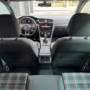 VW GOLF 7.5 GTi //54tkm//prvi vlasnik//HR auto//tvorničko stanje//