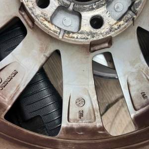 VW originalne felge 17"