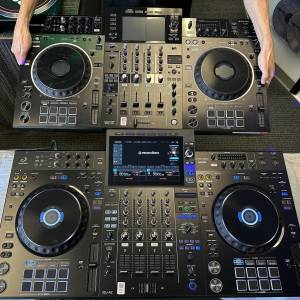 AlphaTheta XDJ-AZ, AlphaTheta OMNIS-DUO, Pioneer OPUS-QUAD,  DDJ-FLX10