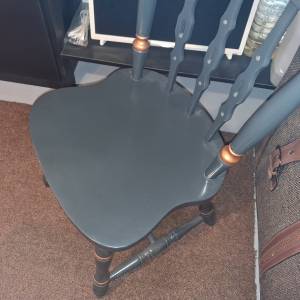 Antikna stolica - Windsor stil -masivno drvo - 80€