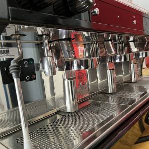 Aparat za kavu i mlinac za ugostiteljstvo