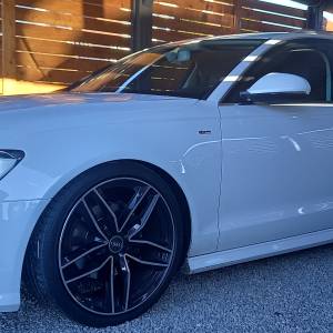Audi A6 Avant S-tronic 2.0.tdi