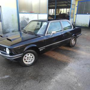BMW e21