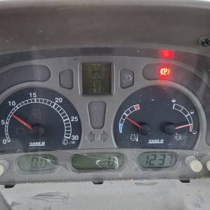 CASE JX1090U *KLIMA* PREDNJI UTOVARIVAC ZAMJENA