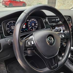 Golf 7.5 2.0 TDI DSG , highline oprema, kuka, reg godinu dana