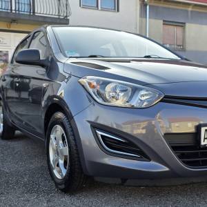 HYUNDAI I20------PRVI VLASNIK SAMO 109TKM------