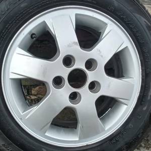 Intra alu felge 15" set sa zimskim gumama