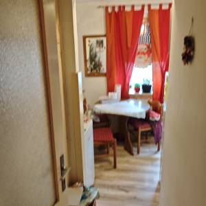 Iznajmljujem o dvosobni stan u Trnskom