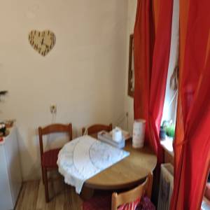 Iznajmljujem o dvosobni stan u Trnskom