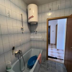 KUĆA PRVI RED DO MORA, IZVRSNA PRILIKA! BRGULJE – OTOK MOLAT