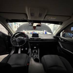 Mazda 3 2.2 Skyactiv-D 110 KW– Black Limited 167/250 (2015.)