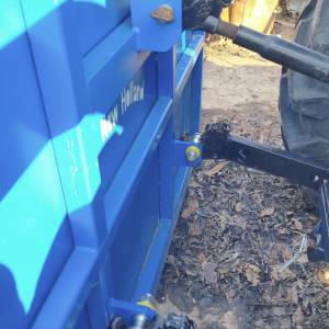 New Holland TL90 + prednji utovarivač + gajba