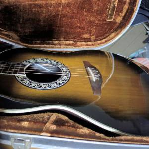 Ovation Glenn Cambell, raritet