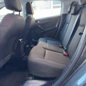 PEUGEOT 208 //107tkm//prvi vlasnik//HR auto//klima//odličan//