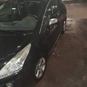 Peugeot 3008 2013. god - Automatski mjenjač, 4x4 pogonProdajem Peugeot