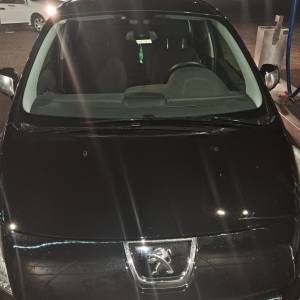 Peugeot 3008 2013. god - Automatski mjenjač, 4x4 pogonProdajem Peugeot