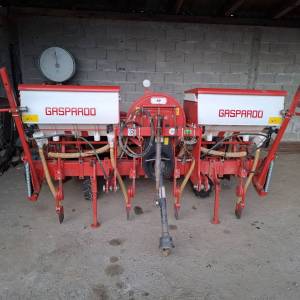 Pneumatska sijačica za kukuruz Gaspardo 4 reda