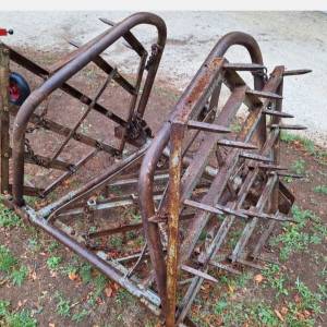 Poljoprivredni strojevi i priključci