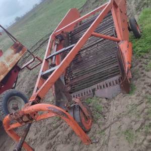 Poljoprivredni strojevi i priključci