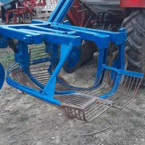 Poljoprivredni strojevi i priključci