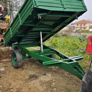 Poljoprivredni strojevi i priključci