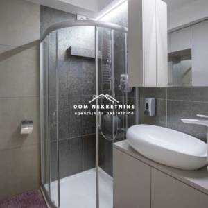 PRODAJE SE LUKSUZNI STAN U OSIJEKU