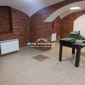 PRODAJE SE POSLOVNI PROSTOR U OSIJEKU