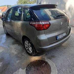 Prodajem Citroen C4 Picasso,VTi,bentinac,prešao 160000 km