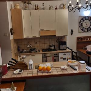 Prodajem dvosobni stan na Kozali