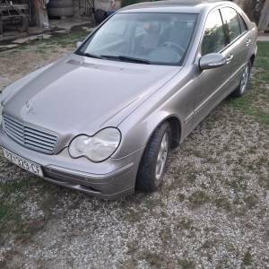 Prodajem Mercedes C200 CDI