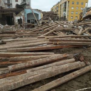 PRODAJEM STARU JELOVU GRADU