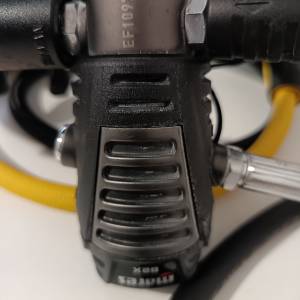 REGULATOR MARES EPIC ADJ 82X + OCTOPUS + INSTRUMENTI + DODATNA CRIJEVA