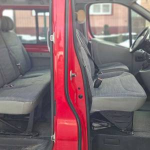 Renault Trafic (produženi), 2.0 dci, 8+1