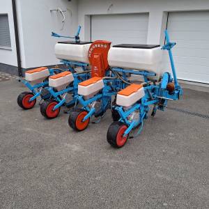 Sijačica za kukuruz MONOSEM 4 reda