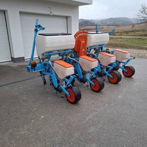 Sijačica za kukuruz MONOSEM 4 reda