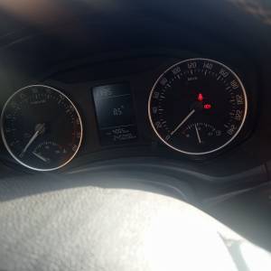 ŠKODA OKTAVIA CARAVAN S UGRAĐENOM KUKOM