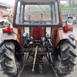 TRAKTOR IMT 539
