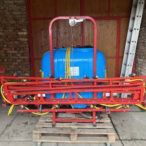 Traktorska prskalica