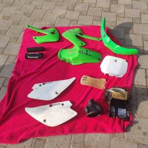 Usluge popravka cross motora, enduro motora i quadova.